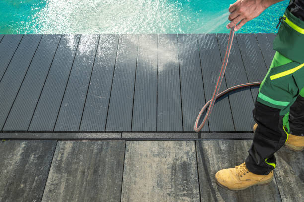 Best Garage Pressure Washing  in Adrian, MI