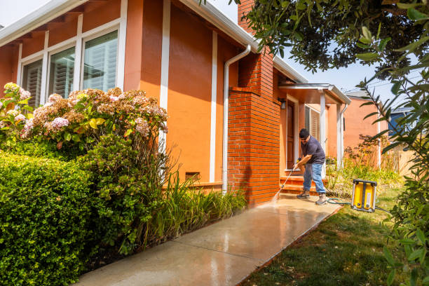 Best Garage Pressure Washing  in Adrian, MI